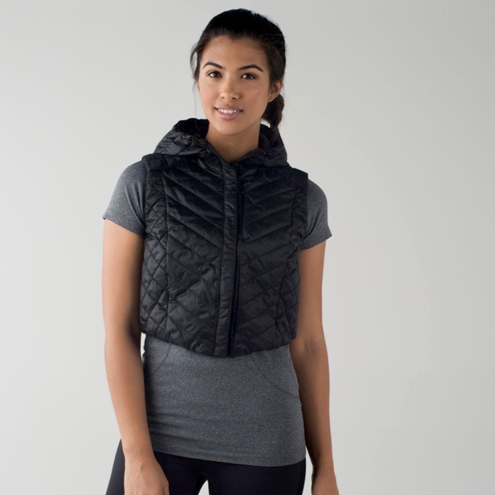 Lululemon cropped hooded vest